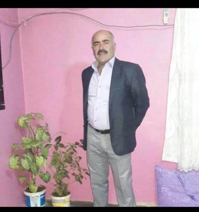 Onu seven birisini nasıl büyüleyebiliriz araziler 76