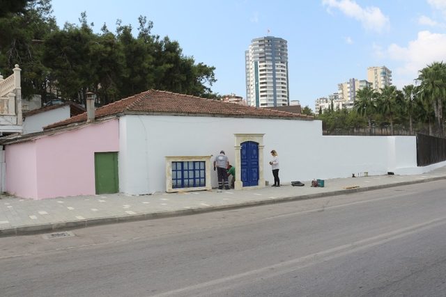 Sahil yolu üç boyutlu resimlerle renkleniyor Adana Haberleri