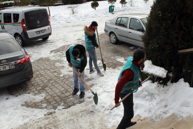 Yozgat Haberleri: Yozgatta denetimli hükümlüler okul boyadı 3