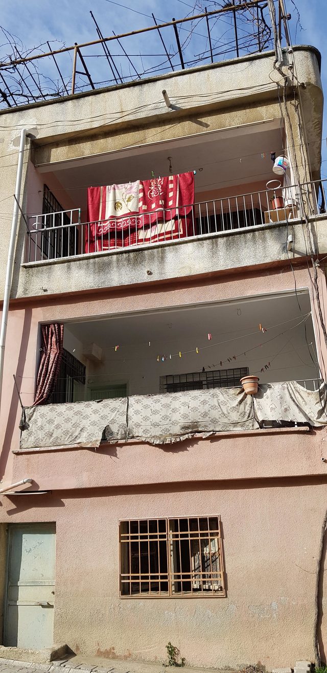 İskenderun Haberleri: Kocasını öldürdü, cesedini 4 parçaya bölüp, bahçeye gömdü İskenderun Haberleri: Kocasını öldürdü, cesedini 4 parçaya bölüp, bahçeye gömdü