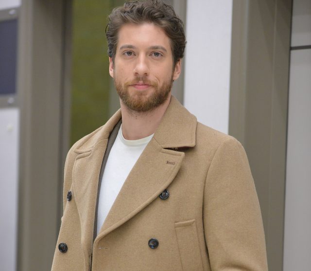 52b61135-3c2e-452c-8cf6-5b42181a2c38