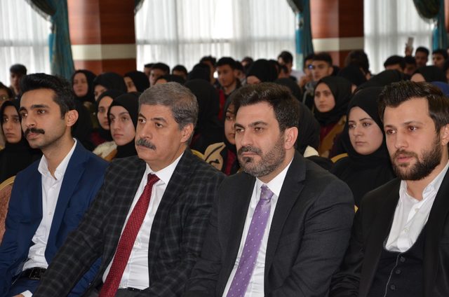 Başkan Adayı Azmi Ekinci, İmam Hatipli gençlerle buluştu