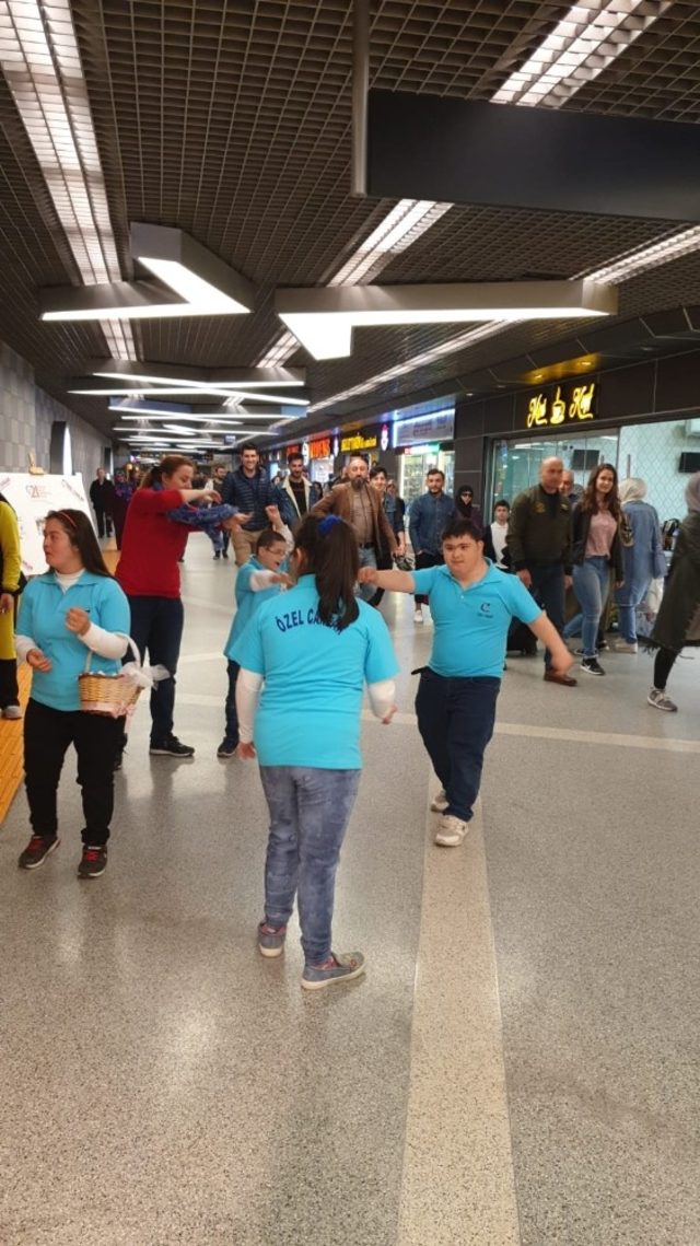 Ozel Canlar Ozel Egitim Ve Rehabilitasyon Merkezi Bursa Da Nerede