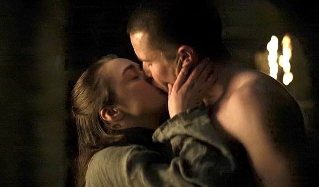 game of thrones ta arya stark ın seks sahnesi game of thrones ta arya stark ın seks sahnesi