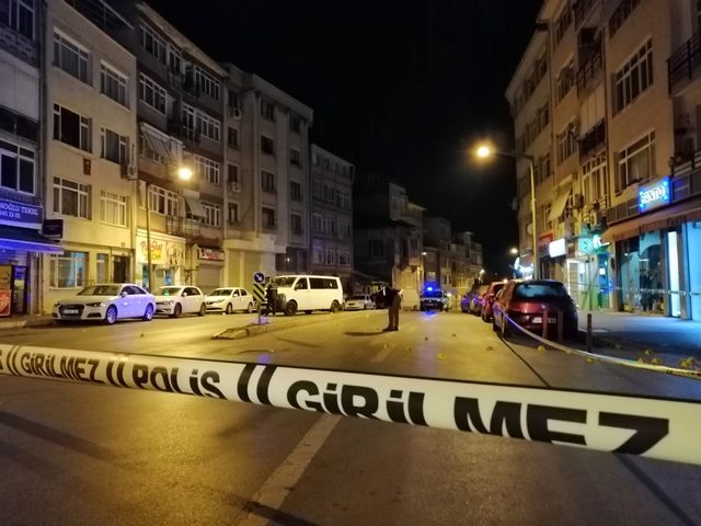 Kadıköy’de hareketli dakikalar! Polisle çatıştılar trend