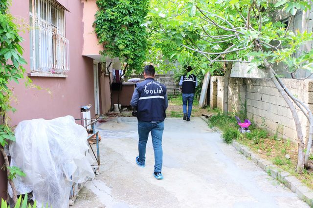 AdÄ±yaman'da, YaÅar Kendir (36), define ararken kullanmak amacÄ±yla evinin bodrumunda hazÄ±rladÄ±ÄÄ± patlayÄ±cÄ±nÄ±n infilak etmesi sonucu yaralandÄ±. ile ilgili gÃ¶rsel sonucu