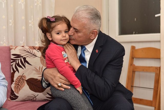 Yıldırım'dan Sultangazi'de ve esnaf ziyaretleri