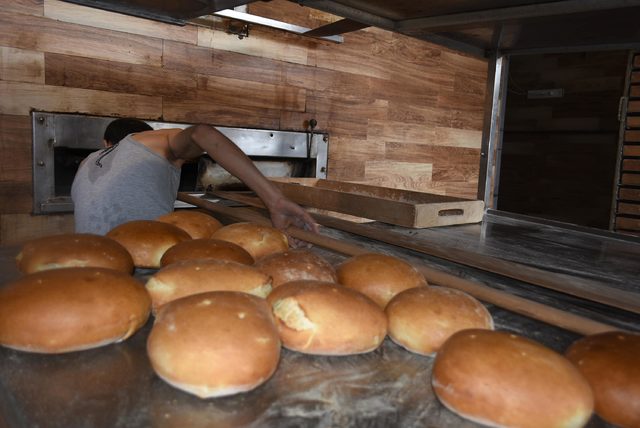 Ege'nin Ramazan Hediyesi Dolmalık Ekmek, ile ilgili görsel sonucu