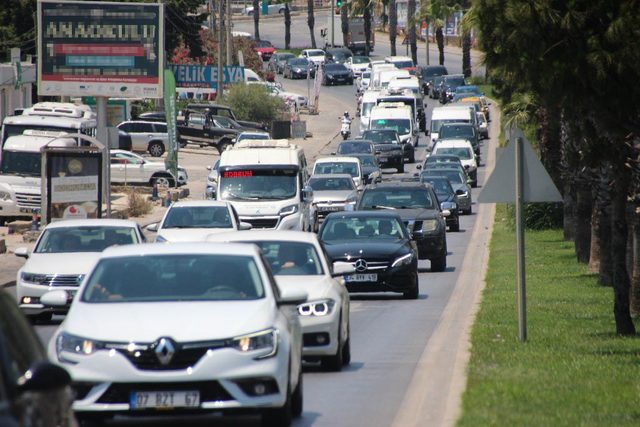 Bodrum'da tatilcilerin dönüş yolculuğu başladı