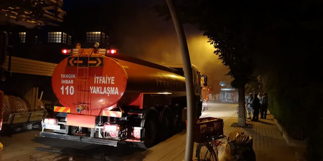 Bursa'da tarihi handa korkutan yangın
