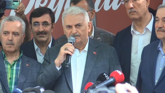 Yıldırım: Devletin valisine hakaret etmeye hakkı yoktur