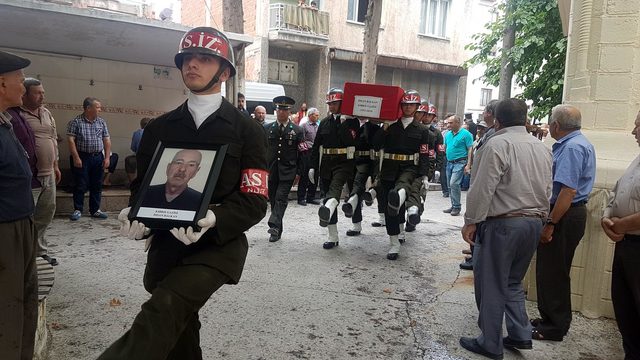 Kıbrıs gazisi, son yolculuğuna uğurlandı