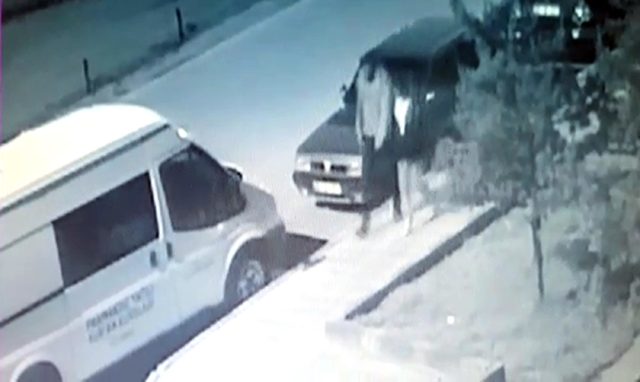 Hırsızlık şüphelisi sevgililer yakalandı