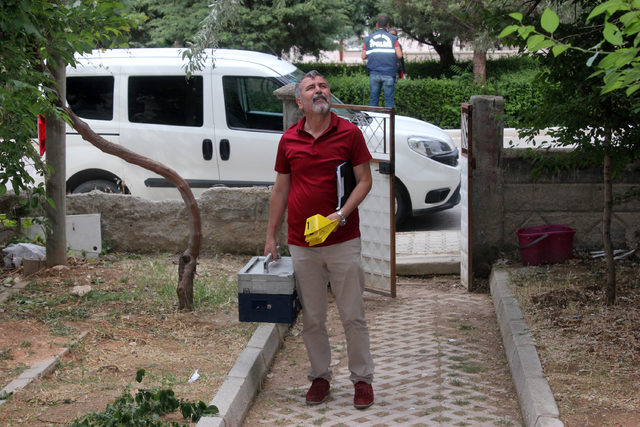 Maganda kurşunu, pencereden girip tavana saplandı