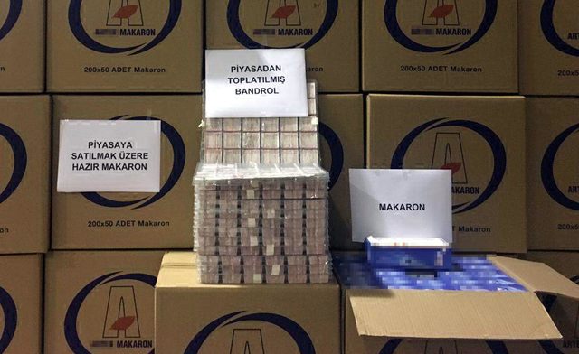 Tekirdağ'da 5 milyon makaron ile 140 bin bandrol ele geçirildi