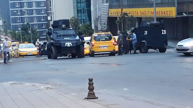 İstanbul'da terör operasyonu: DHKP-C Türkiye sorumlusu yakalandı