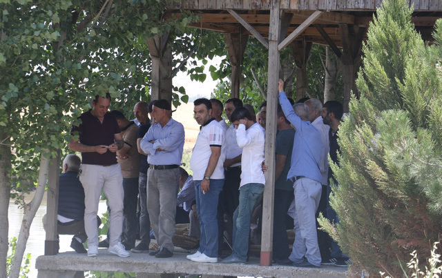Dicle Nehri'nde kaybolan Muhammed'i arama çalışmaları sürüyor