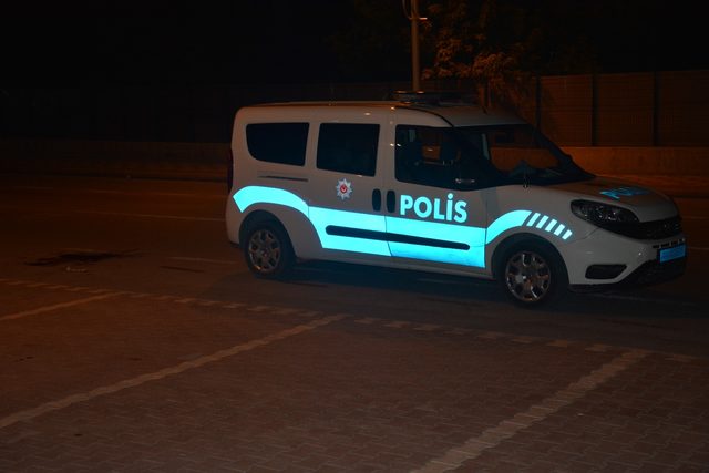 Yolda av tüfeğiyle vurulan abla- kardeş yaralandı