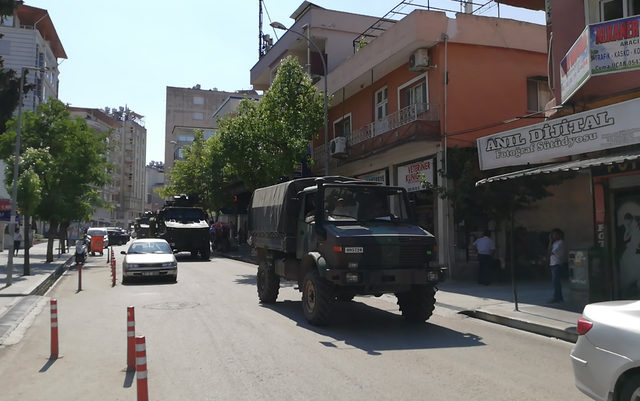 Suriye sınırına asker sevkiyat
