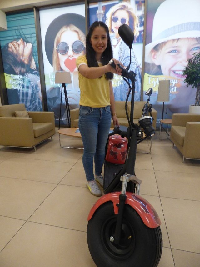 Son Model Otomobil Ve Elektrikli Scooterleri Kazananlar