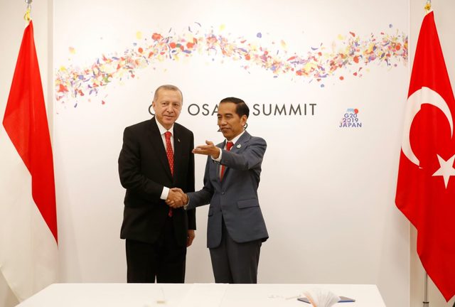 Cumhurbaşkanı Erdoğan, Endonezya Cumhurbaşkanı Widodo ile görüştü