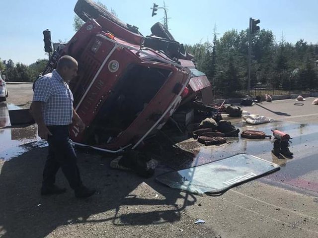 Kahramanmaraş'ta arazöz devrildi: 3 yaralı