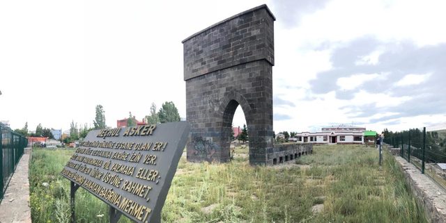 Meçhul Asker Anıtı, madde bağımlılarının mekanı oldu