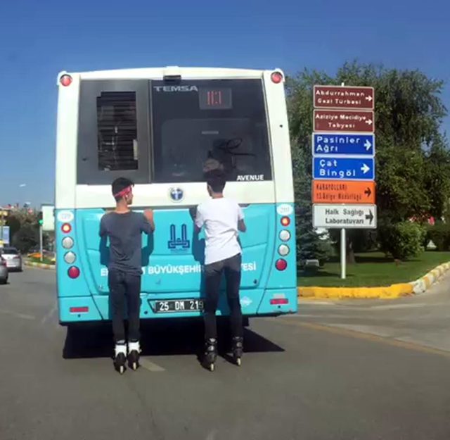 Patenci gençlerin tehlikeli yolculuğu