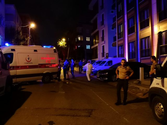 Ümraniye'de dehşet: 3 ölü 1 yaralı (1)