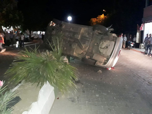 Bayramiç'te iki otomobil çarpıştı: 1 yaralı