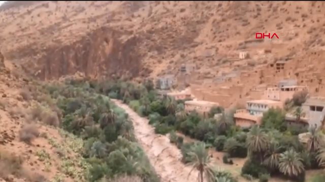 Fas’ta sel stadı yıktı, 7 kişi hayatını kaybetti