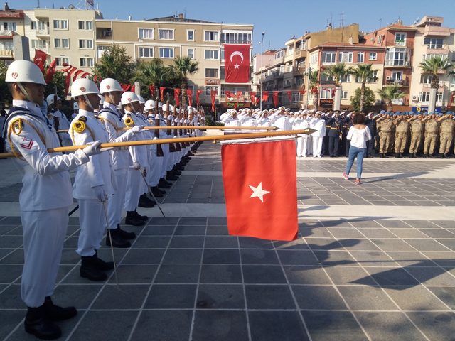 Çanakkale’de Zafer Bayramı kutlandı