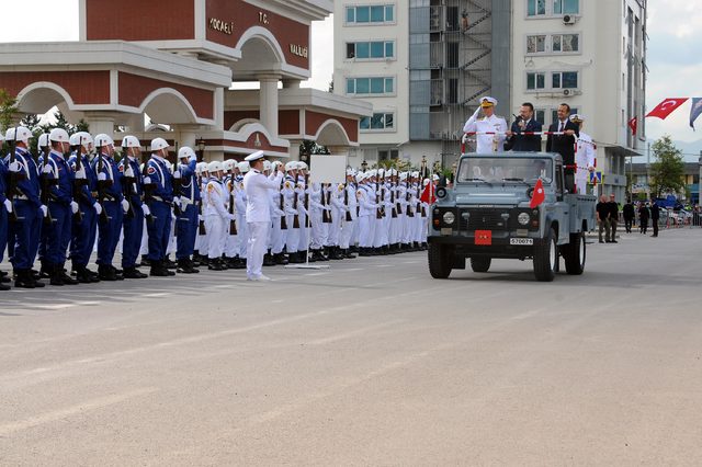 İzmit'te Zafer Bayramı'nın 97'nci yılı törenlerle kutlandı