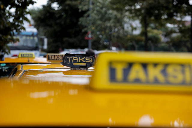 Taksiciler