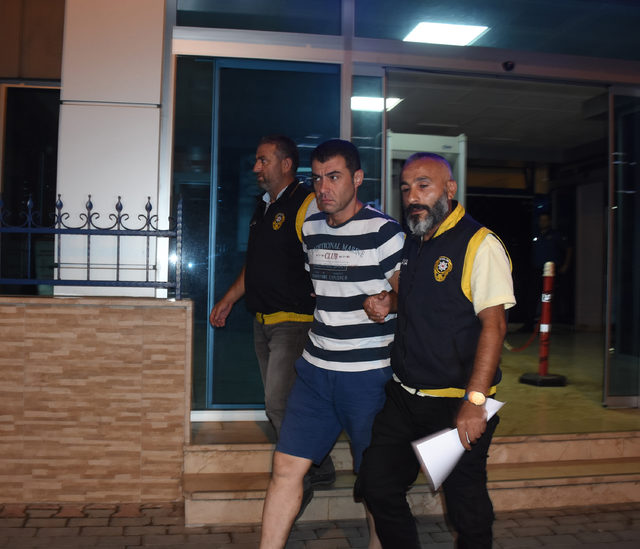 Manavgat'ta 1,5 kilogram altın çalan şüpheli yakalandı (2)