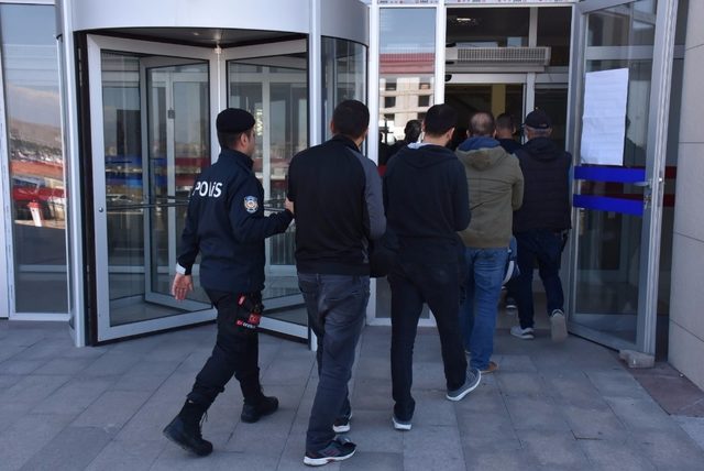 Kars’ta FETÖ’den 1 kişi tutuklandı