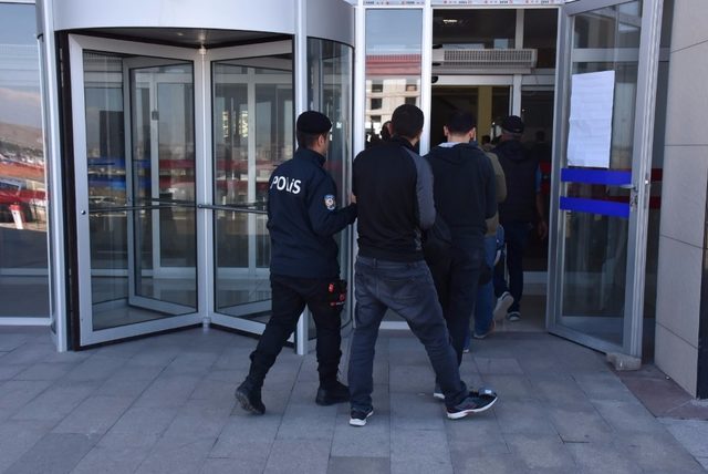 Kars’ta FETÖ’den 1 kişi tutuklandı