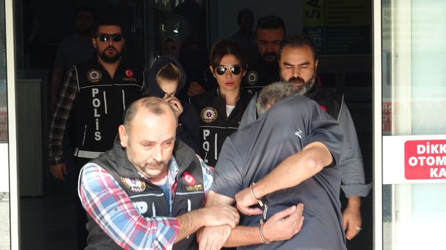 Durdurulan otomobilde esrar ve ecstasy ele geçirildi