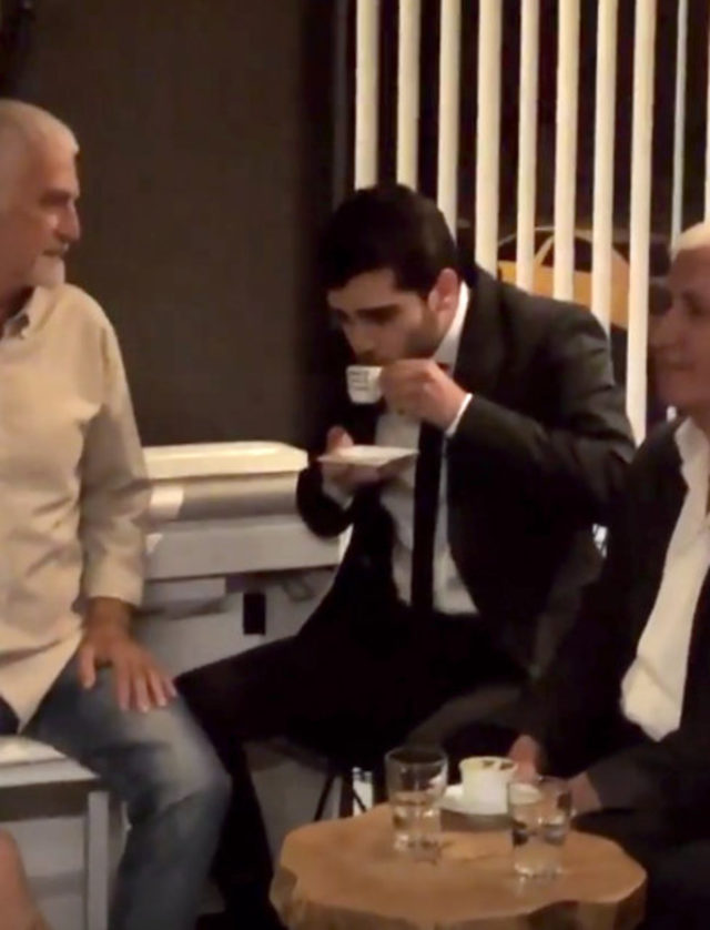 2528423_e63090111da4219076fcb2d963d3dd5c_640x640