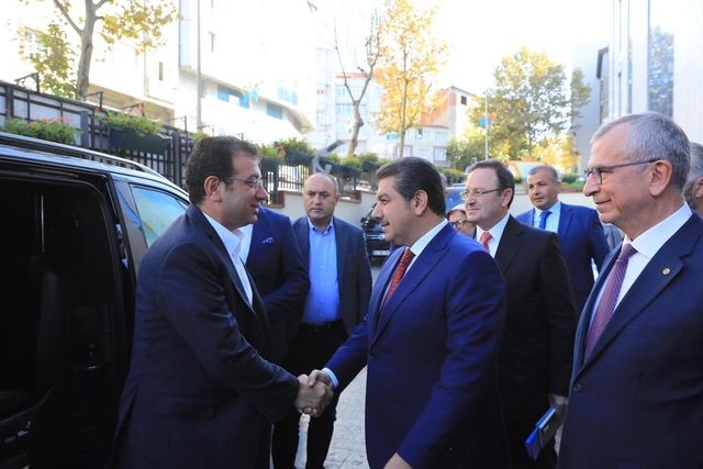 İmamoğlu, Esenler Belediyesi'ni ziyaret etti