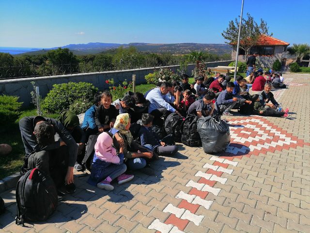 Çanakkale’de 102 kaçak göçmen yakalandı