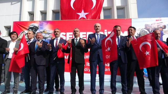 Kurtulmuş: Türkiye'yi işgalci kuvvet gibi gösterme gayretindeler (2)