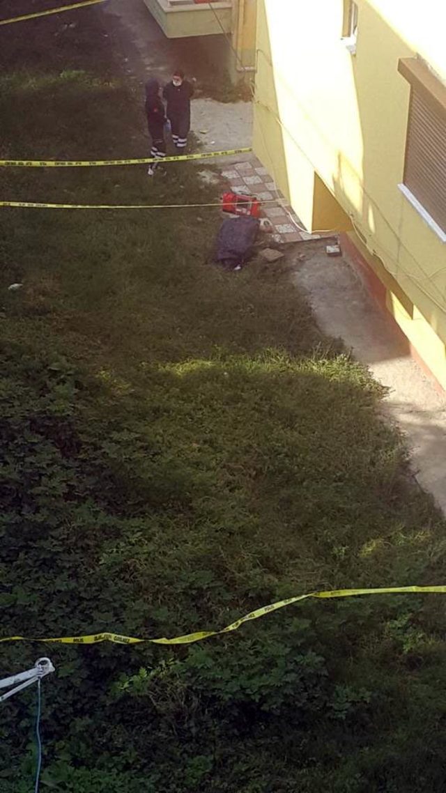 Arkadaşlarının cesedini taşırken yakalanan 2 kişiye gözaltı