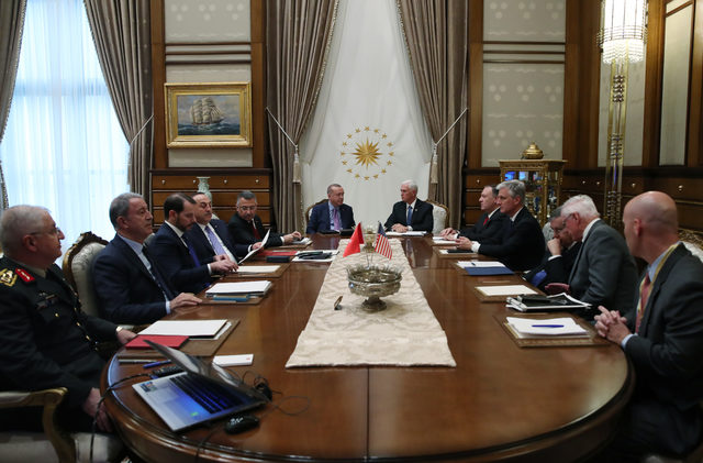 Erdoğan, ABD Başkan Yardımcısı Pence ile bir araya geldi (3)