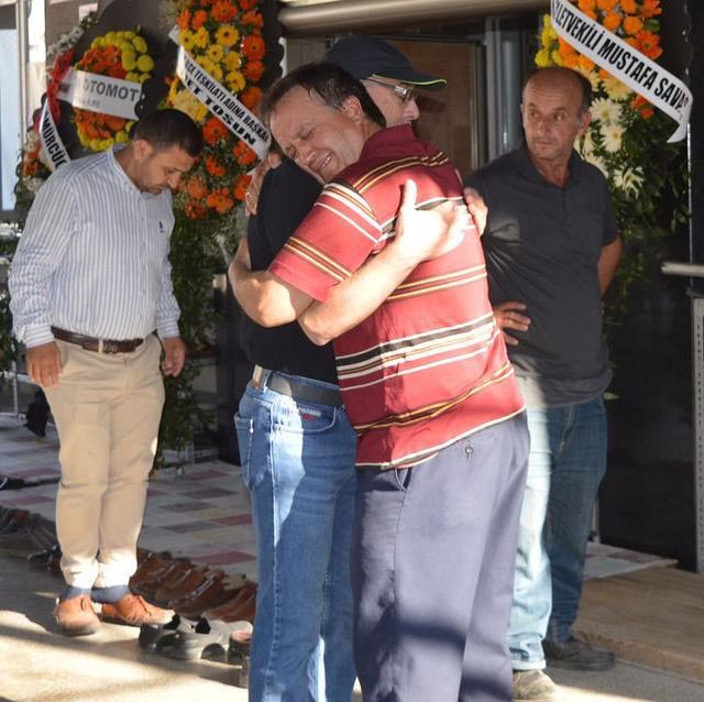 Kamyonetle çarpışan motosikletin sürücüsü öldü (2)