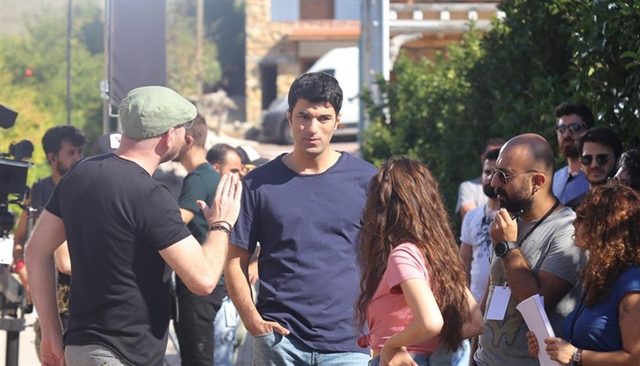 engin-akyure-083741YC