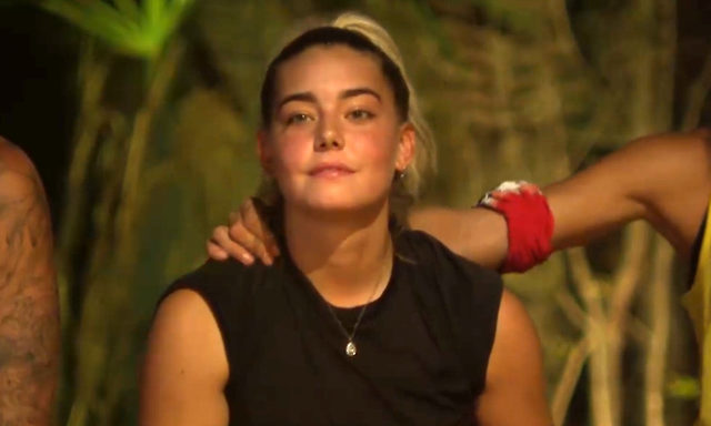 Survivor'da kim elendi? �nl�ler tak�m�nda s�rpriz veda! ��te Survivor'dan elenen yar��mac�