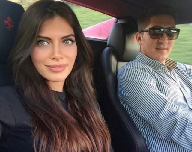 Ceren Hindistan yeni sevgilisiyle görüntülendi