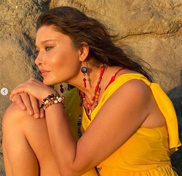 nurgul-yesil-100407QX