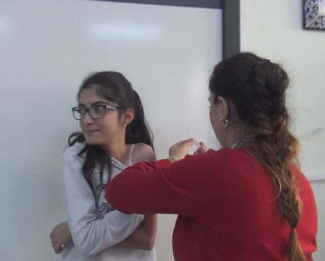 Çocukluk çağı pekiştirme aşıları bu yıl okulda değil aile hekimliklerinde yapılacak